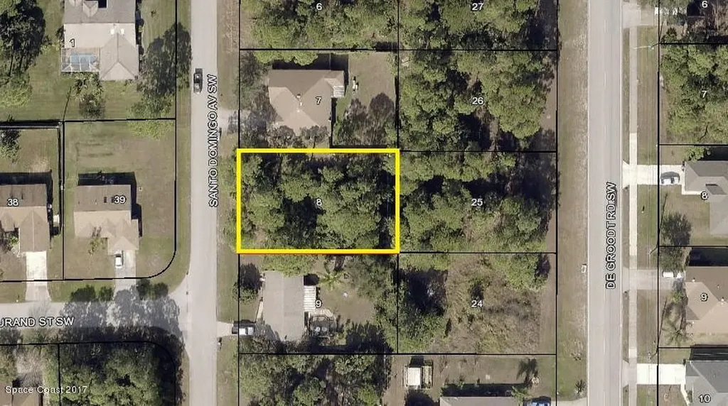 837 Santo Domingo Avenue SW Palm Bay FL 32908