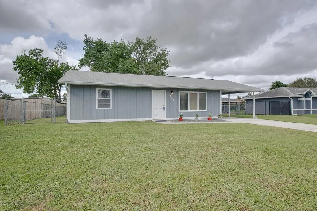 482 Candlestick Avenue NE Palm Bay FL 32907