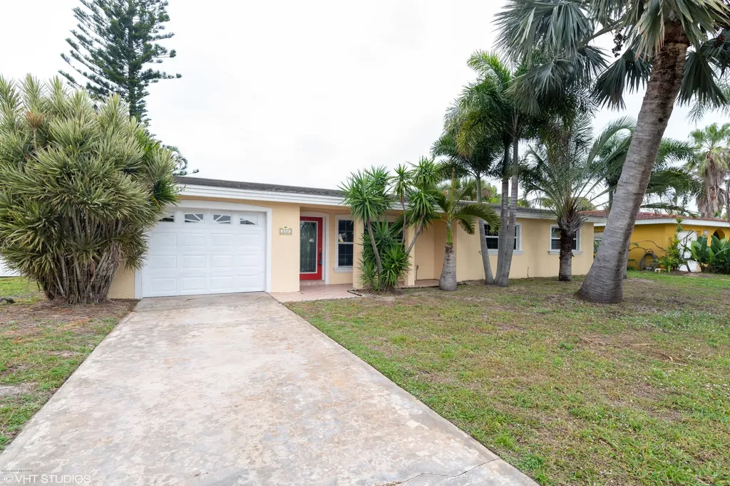 220 Glenwood Avenue Satellite Beach FL 32937