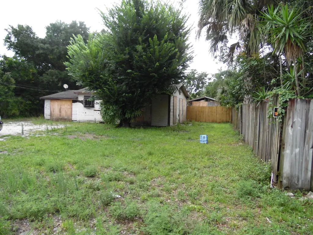 358 Elm Street Melbourne FL 32904