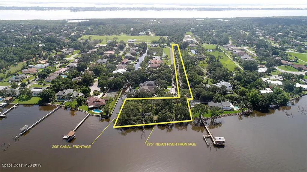 1865 S Tropical Trail Merritt Island FL 32952