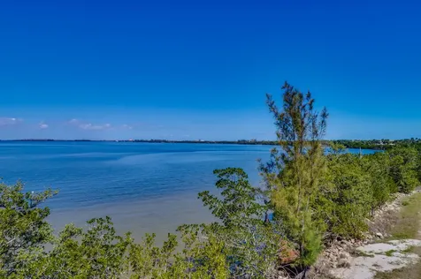 0000 Unknown Melbourne Beach FL 32951