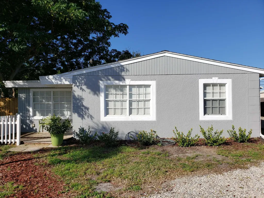 123 Old Dixie Highway SW Vero Beach FL 32962
