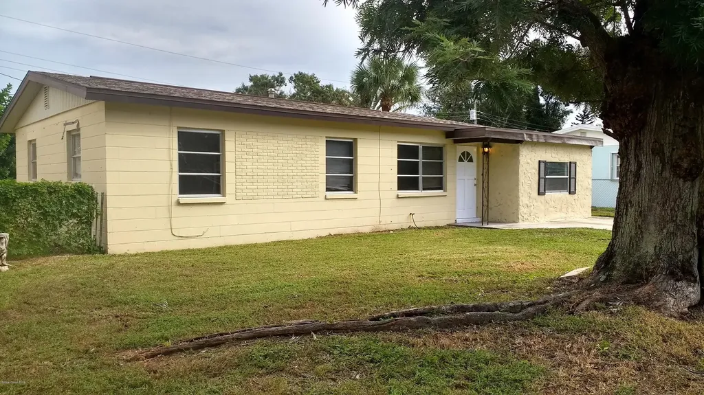 1013 Sparkman Street Melbourne FL 32935