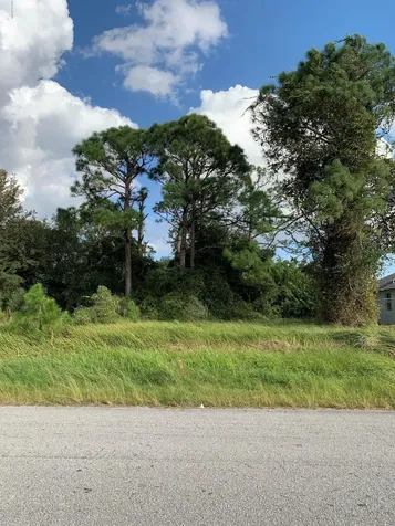 1021 Locust Avenue NW Palm Bay FL 32907