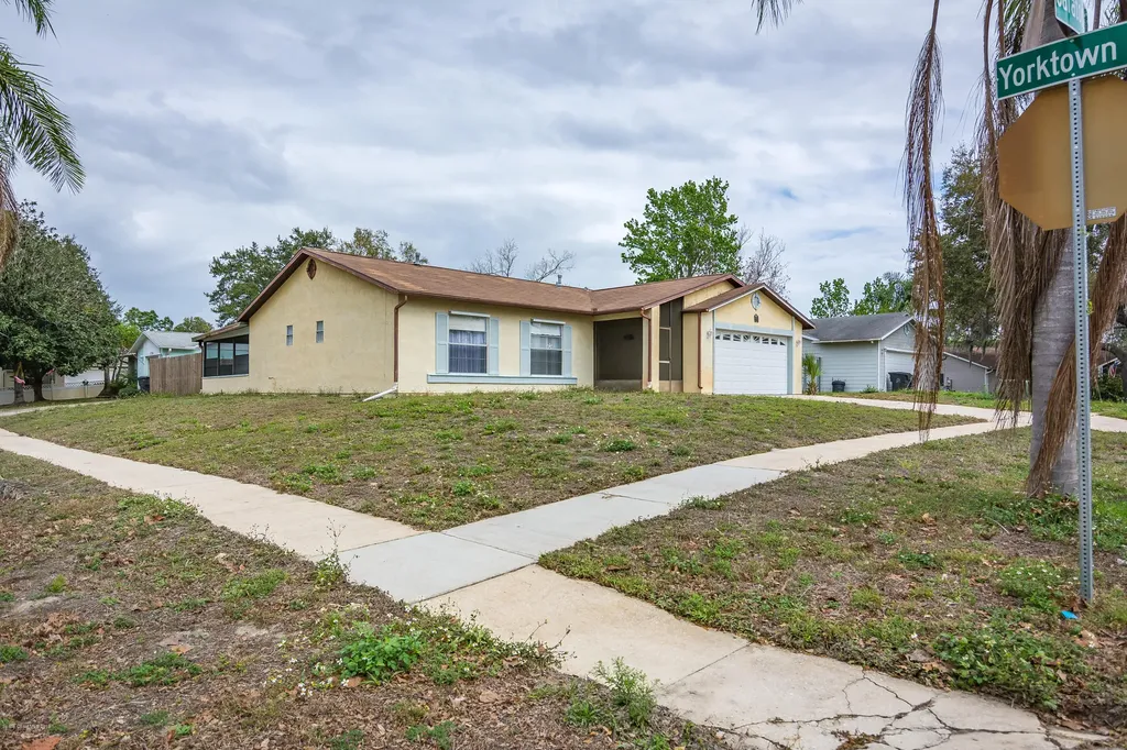 1735 Saratoga Drive Titusville FL 32796