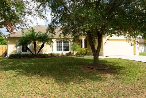 1341 Natal Street NW Palm Bay FL 32907