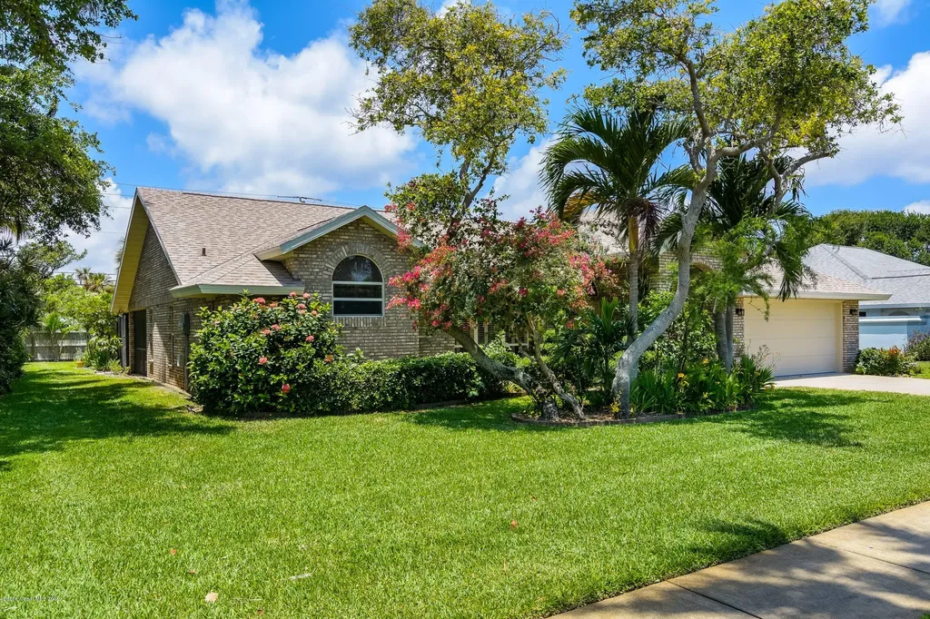 160 Martesia Way Indian Harbour Beach FL 32937