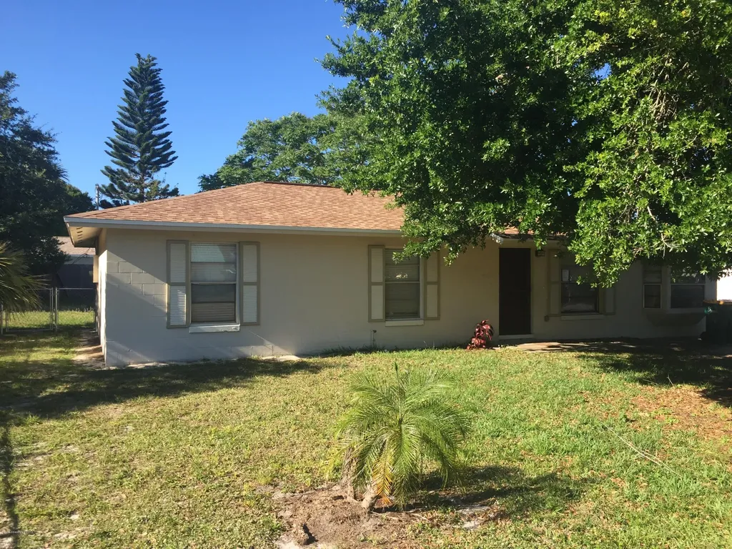4110 Webb Court Mims FL 32754