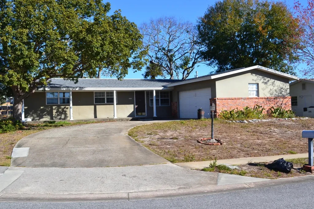 2570 Longwood Court Titusville FL 32780