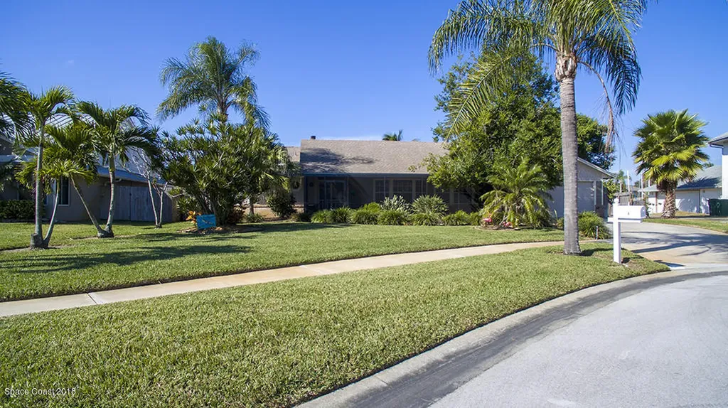 4 Inwood Way Indian Harbour Beach FL 32937
