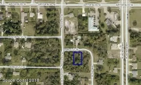 814 Sparkle Street SE Palm Bay FL 32909