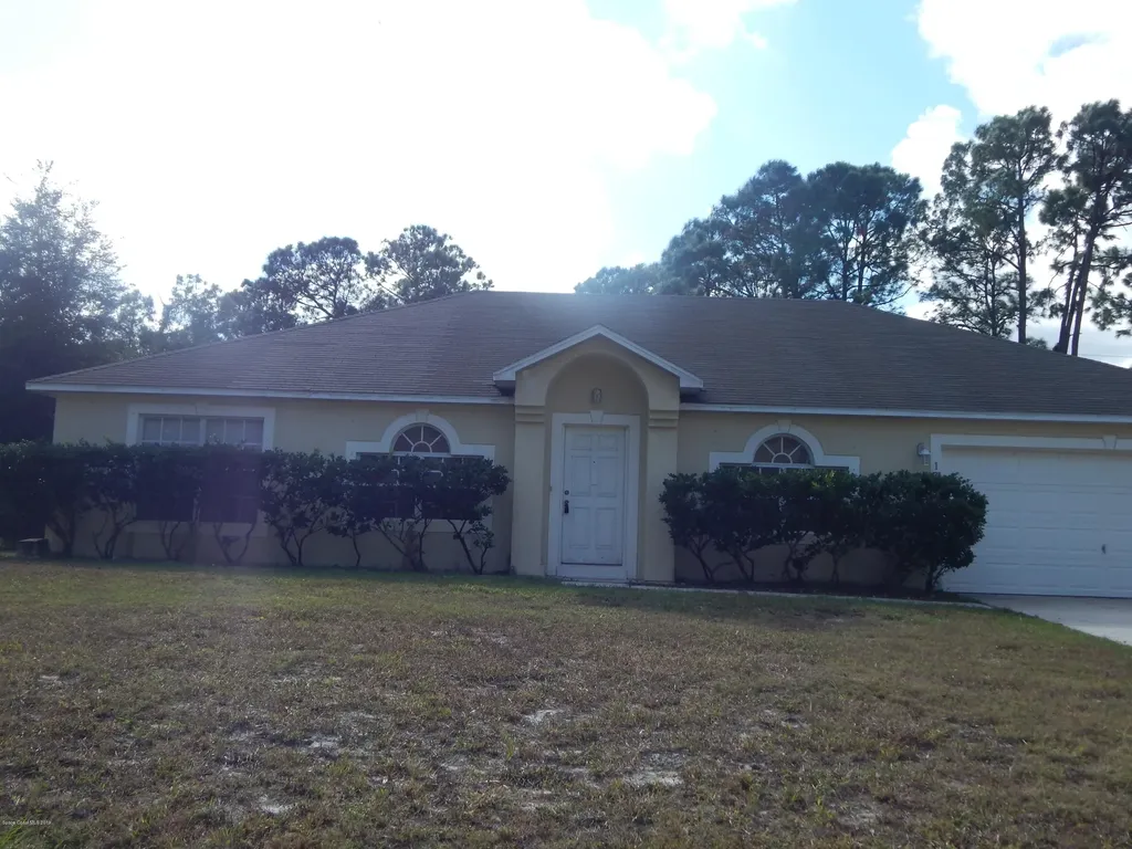 178 Richardson Street SE Palm Bay FL 32909