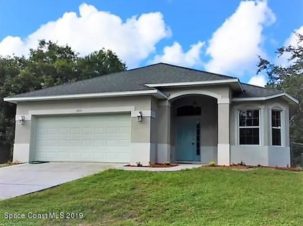 1631 Talavera Street SE Palm Bay FL 32909