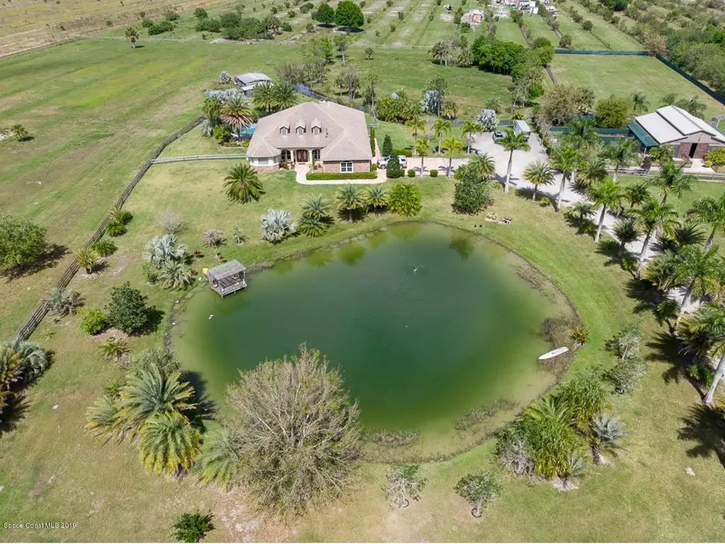 14450 111th Street Fellsmere FL 32948