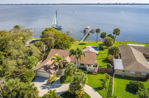 3877 Riverside Drive Melbourne FL 32935