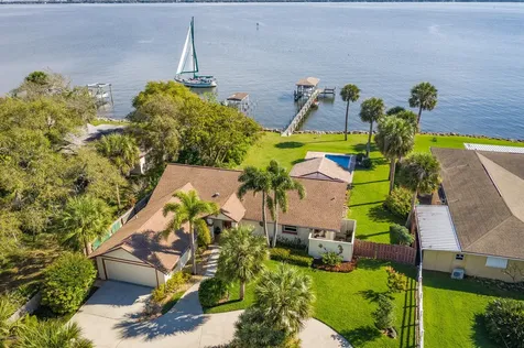 3877 Riverside Drive Melbourne FL 32935