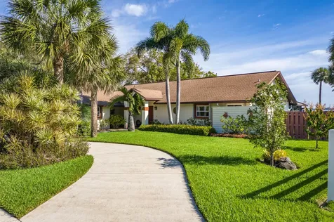 3877 Riverside Drive Melbourne FL 32935