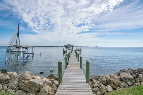 3877 Riverside Drive Melbourne FL 32935
