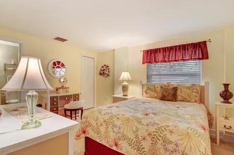 3877 Riverside Drive Melbourne FL 32935