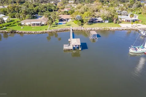 3877 Riverside Drive Melbourne FL 32935