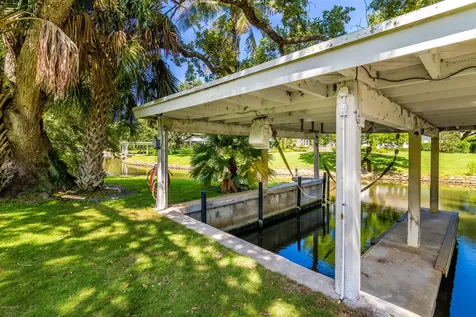 1512 E Camino Del Rio Vero Beach FL 32963