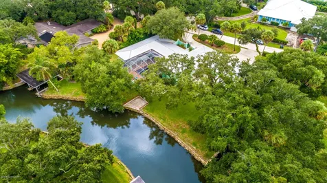 1512 E Camino Del Rio Vero Beach FL 32963