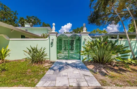 1512 E Camino Del Rio Vero Beach FL 32963