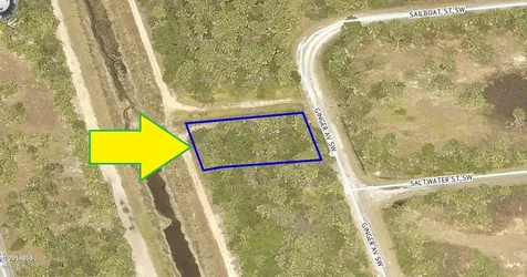 2520 Ginger Avenue SW Palm Bay FL 32908