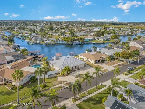 1525 Sykes Creek Drive Merritt Island FL 32953