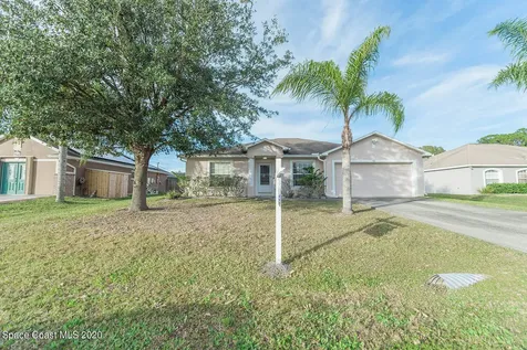681 Thuringer Street NW Palm Bay FL 32907