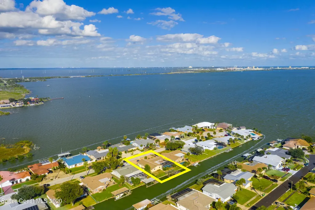 1715 Larchmont Court Merritt Island FL 32952