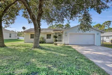 910 Ithaca Avenue SE Palm Bay FL 32909