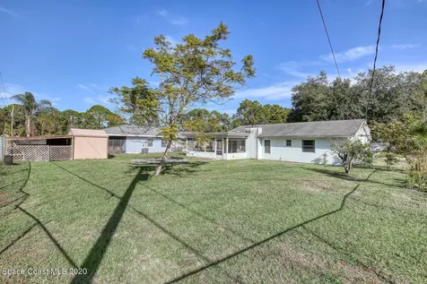 910 Ithaca Avenue SE Palm Bay FL 32909