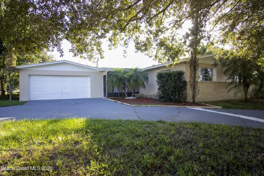 905 Rozen Avenue Titusville FL 32780