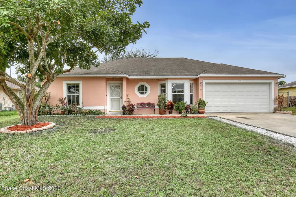 534 Davidson Street SE Palm Bay FL 32909