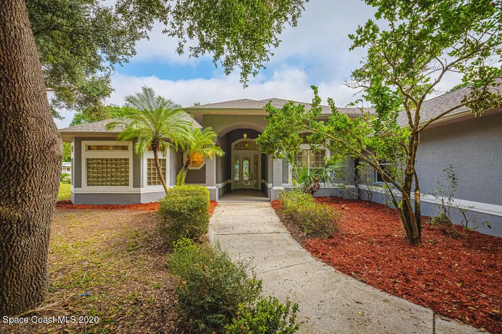 4820 N Courtenay Parkway Merritt Island FL 32953