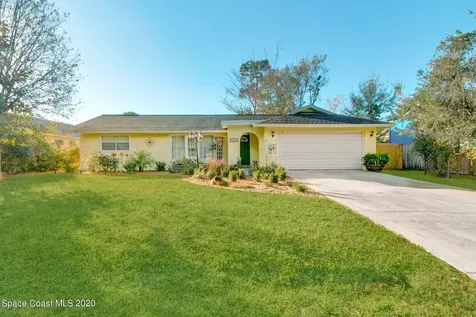 1612 Lara Street NE Palm Bay FL 32907