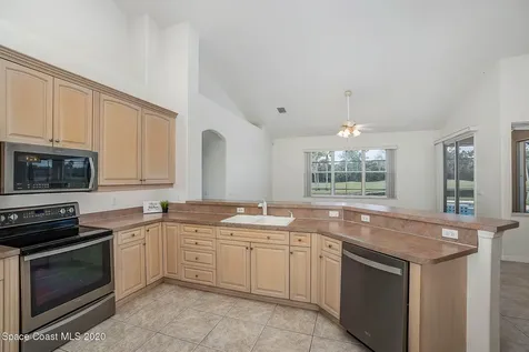 3385 Savannahs Trail Merritt Island FL 32953