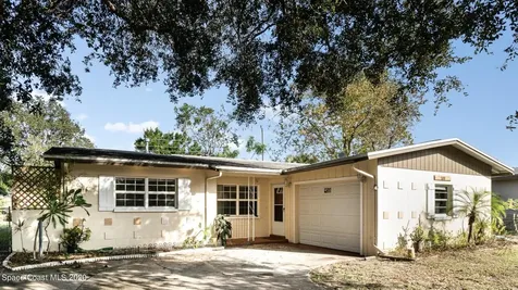 580 Birchwood Lane Titusville FL 32780