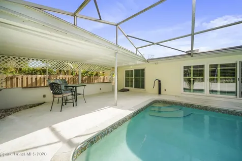420 Wayne Avenue Indialantic FL 32903