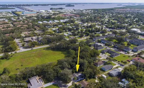 645 18th Place Vero Beach FL 32960