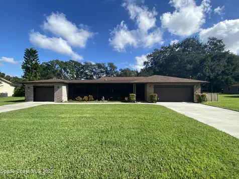741 Newton Avenue NE Palm Bay FL 32907