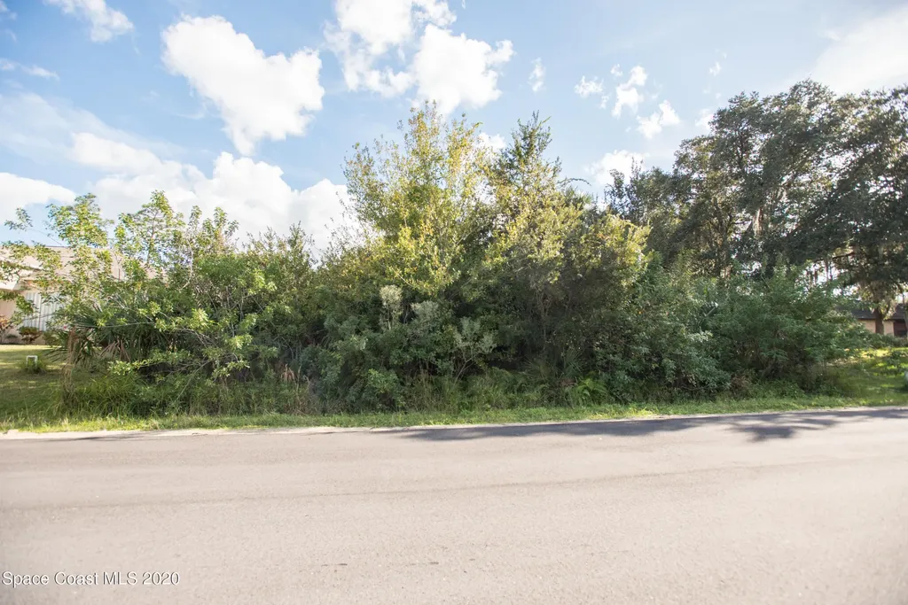 1018 Westport Street SE Palm Bay FL 32909