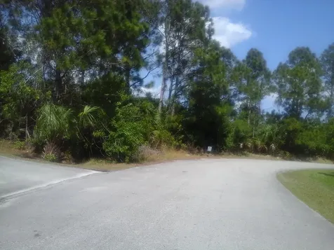 1295 Ragen Road SE Palm Bay FL 32909