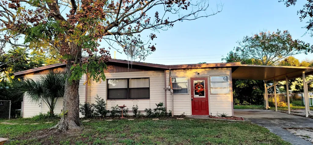 4495 Byron Avenue Titusville FL 32780