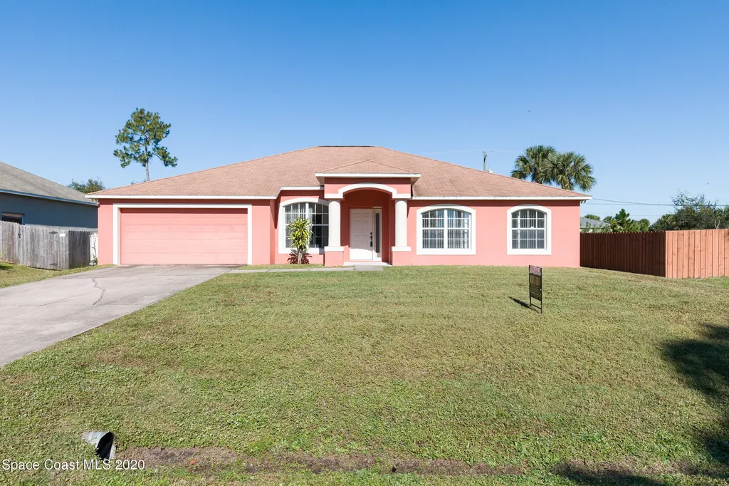 431 Hamy Street SW Palm Bay FL 32908