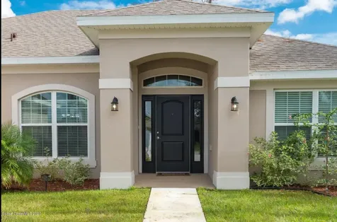 716 Geddes Street SW Palm Bay FL 32908