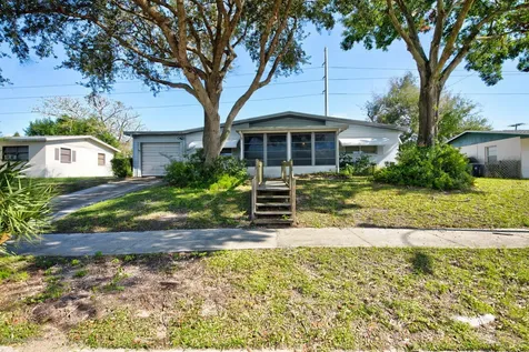 4485 Stuart Avenue Titusville FL 32780