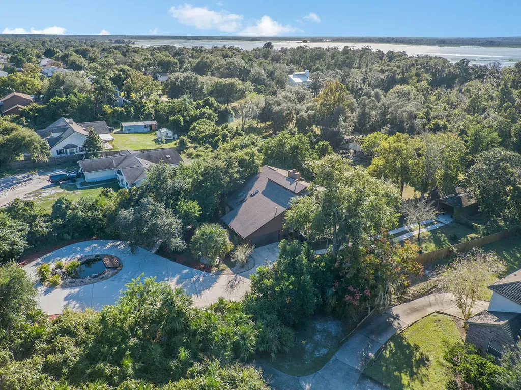 770 N Carpenter Road Titusville FL 32796